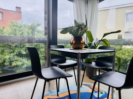 Stylish USM Haller Dining Table with Four Vitra Chairs