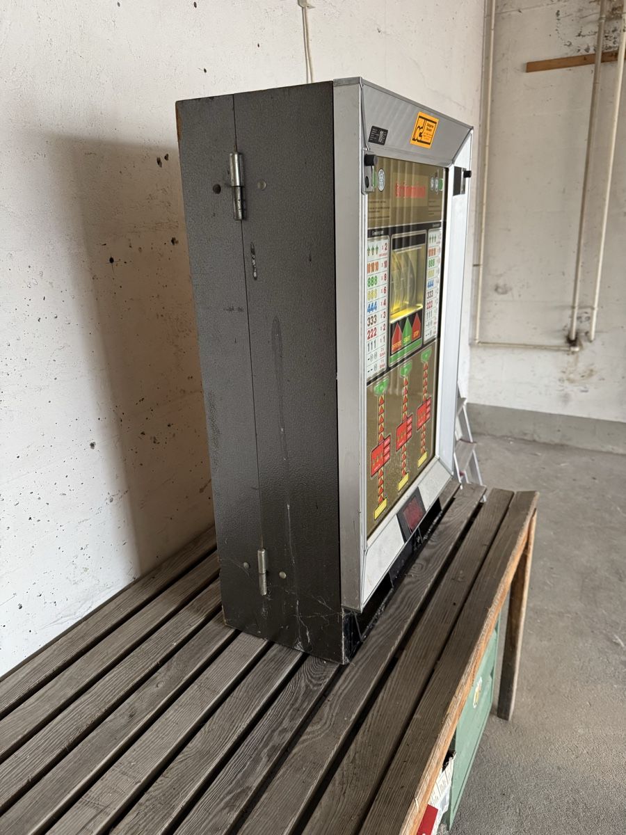 Spielautomaten: Triomint Spielautomat – Gebraucht aus Hallau von Kerbi6 2