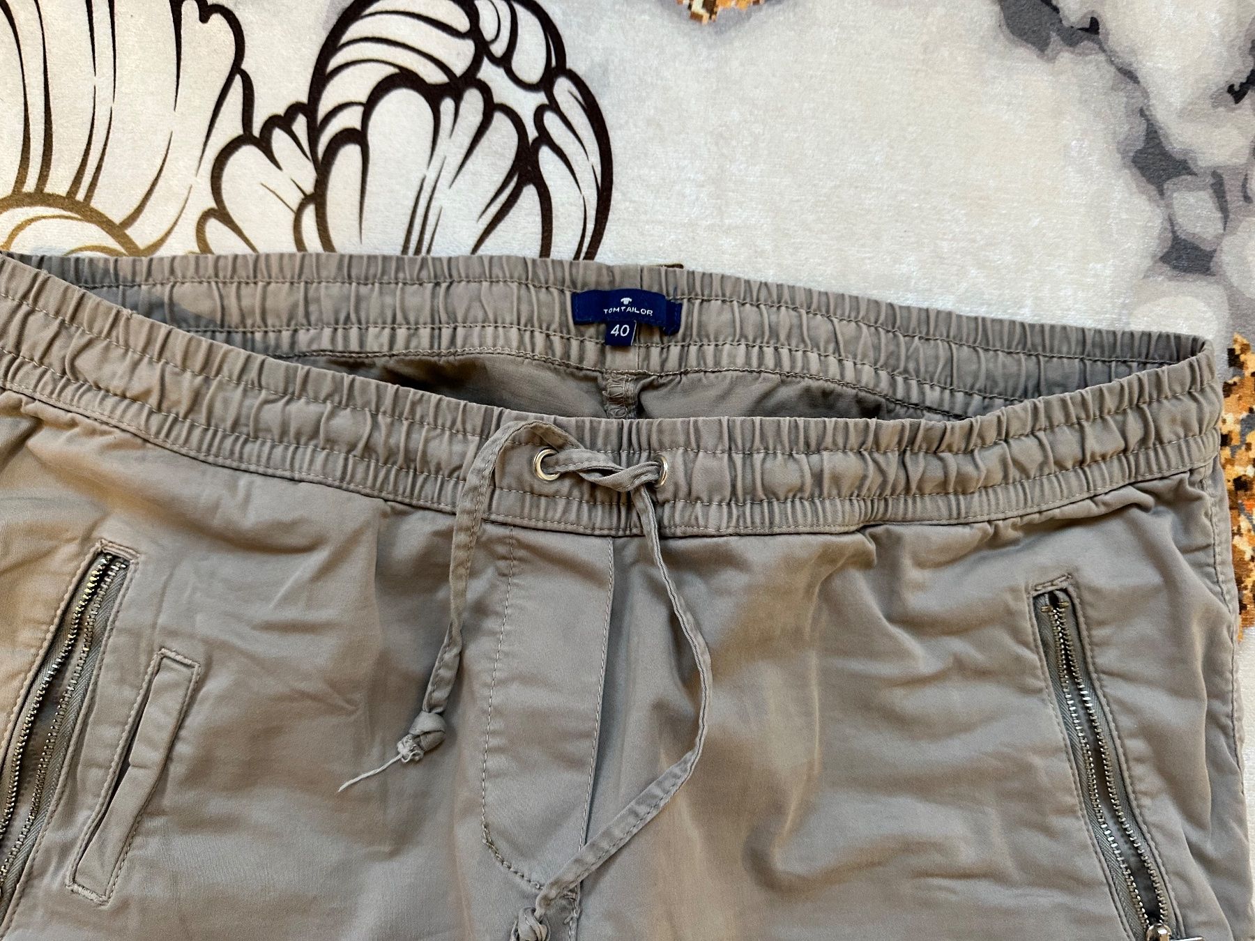 Pantalons: 2 HOSE – D'occasion à Allenwinden par Tba_20 3