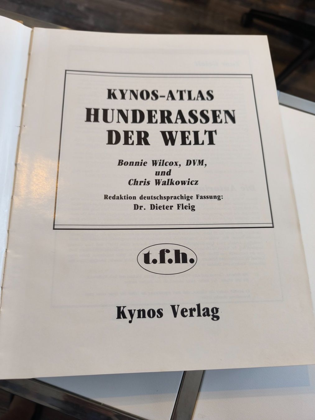 Libri: Grosser Kynos Hundeatlas – Usato da Dättlikon venduto da Wasteoftime 1