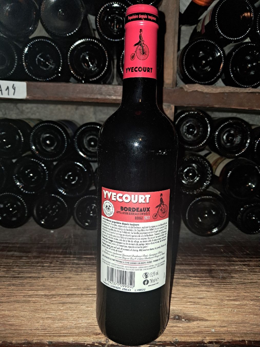 Vino: Yvecourt bordeaux 2022 – Nuovo e nell'imballaggio originale da Le locle venduto da juliensaran 2