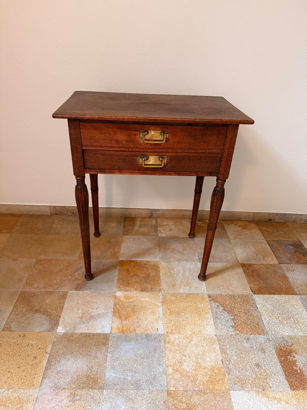 Comodini: Beistelltisch antik – Usato da Reinach BL venduto da Psilveli