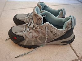 Wanderschuhe Grösse 39