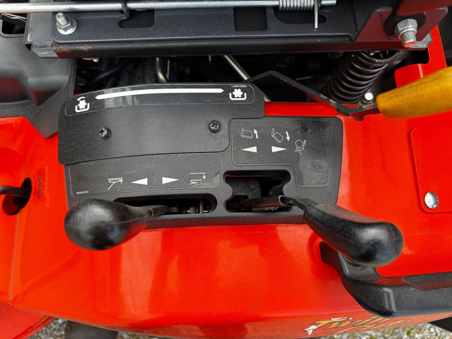 Kubota Tagliaerba: Rasentraktor Kubota G 23-ll – Usato da Niederuzwil venduto da Dakitiki 7