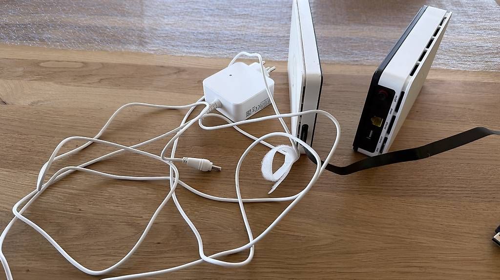 WiFi: Internet-Booster 4G Swisscom – Usato da Zell LU venduto da Wallwurz