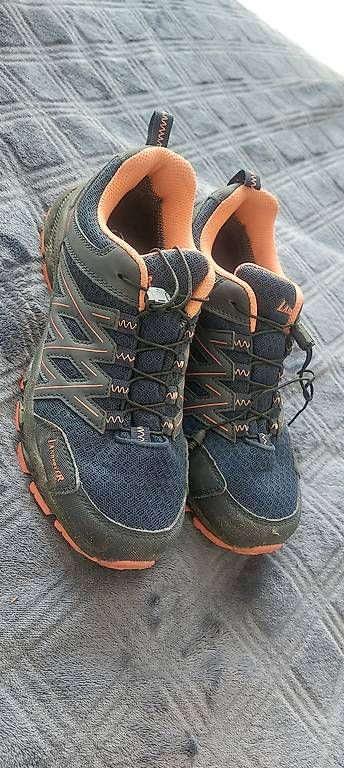 Damenschuhe: Trekkinschuhe – Gebraucht aus Chur von mal_6m7r 1
