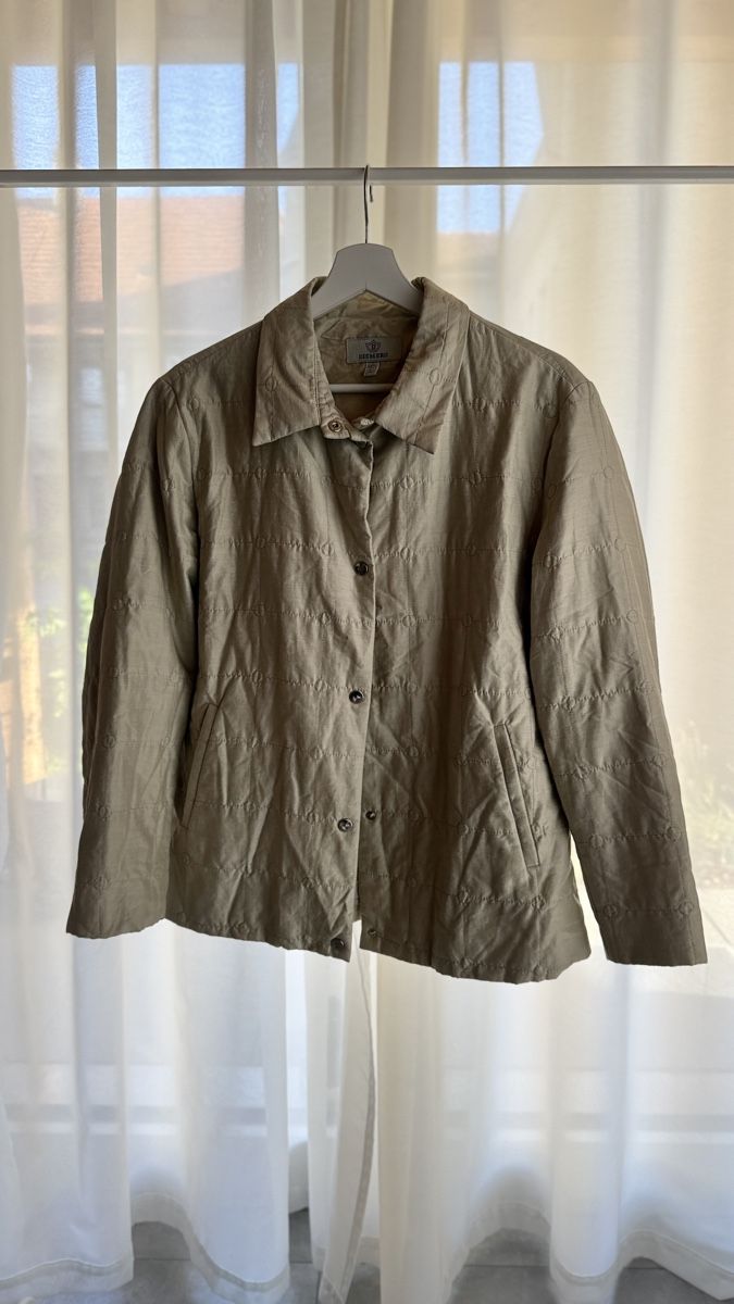 Vestes: Steppjacke - Beige – D'occasion à Solothurn par D.FloLu
