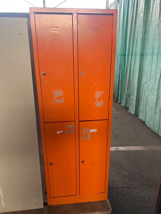 Metal Spint Umkleide orange 4fach (Gebraucht) in Egg b. Zürich für CHF ...