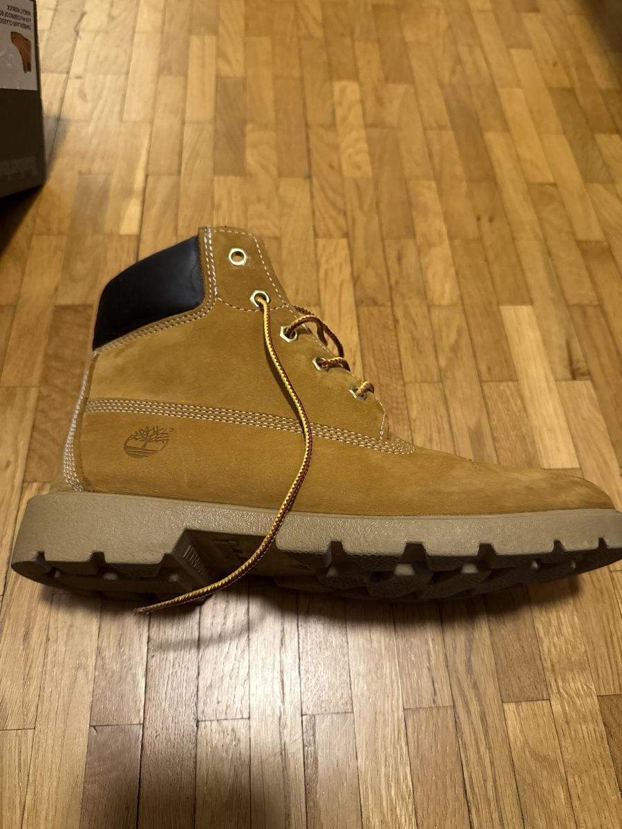 Timberland Scarpe da uomo: Timberland Junior – Nuovo (secondo la descrizione) da Les Acacias venduto da ari_xv29 1