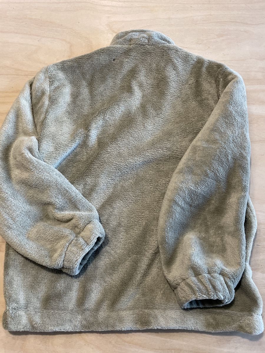 Maglioni & Felpe: Fleece Pulli von Rework – Usato da Winterthur venduto da Wyl_ma 2