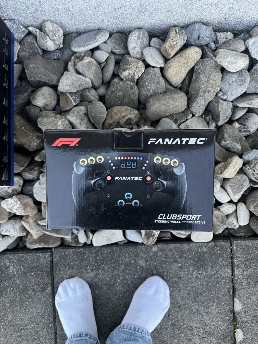 Fanatec Konsolen: Simracing Setup für Ps5 – Gebraucht aus Spiez von luc_28dn 2