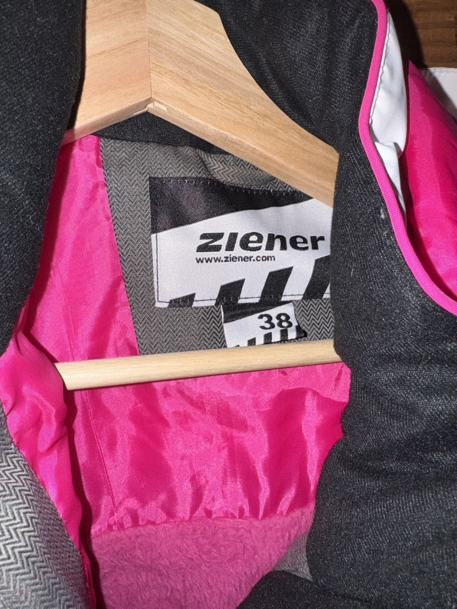 Sci: Ziener Skijacke, Gr. 38 – Nuovo (secondo la descrizione) da Zürich venduto da tam_7z8v 2