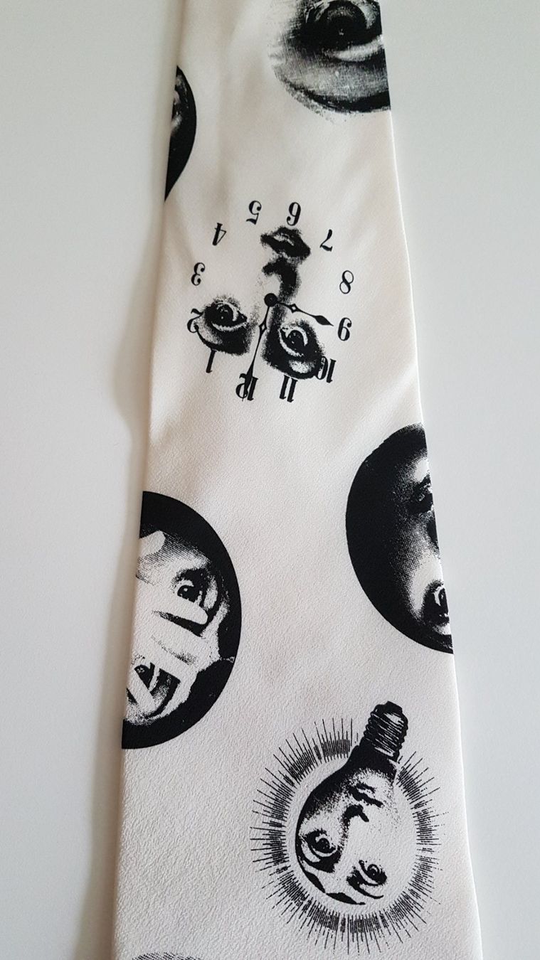 Fornasetti Cravatte: Fornasetti Krawatte – Nuovo (secondo la descrizione) da Basel venduto da dav_6dyd 2