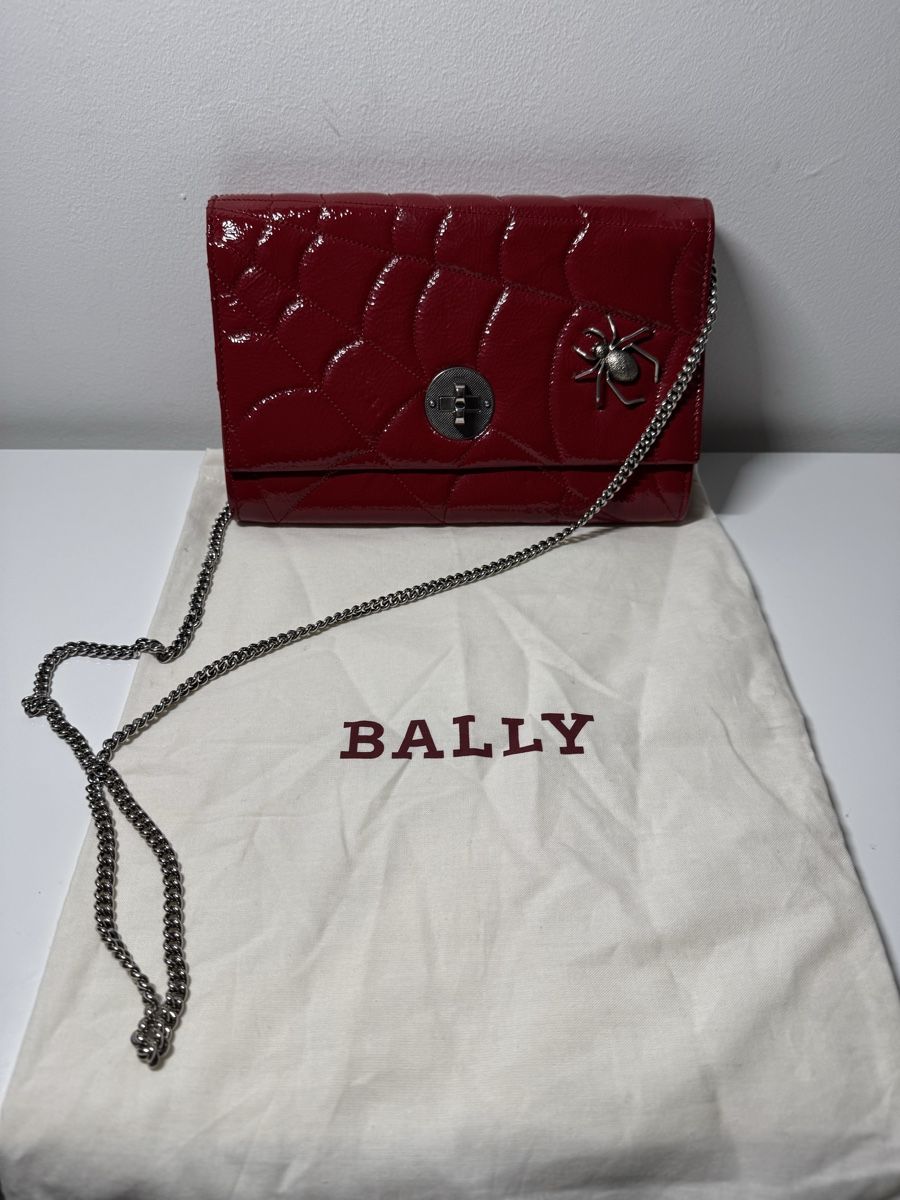 Bally Borse da donna: Bally patent leather crossbody bag – Usato da Lugano venduto da fla_gk6h 1
