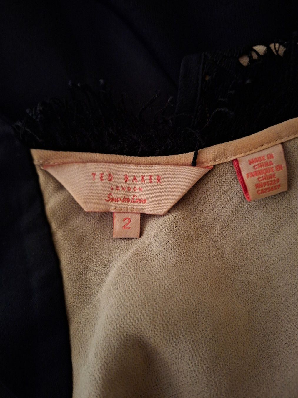Ted Baker Vestiti: Ted Baker Kleid – Nuovo (secondo la descrizione) da Unterentfelden venduto da hofa01 2