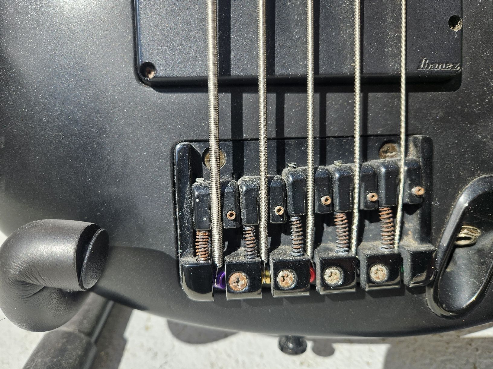 Ibanez Strumenti musicali: Ibanez EDB 605 Ergodyne – Usato da Unterkulm venduto da paddyK 6
