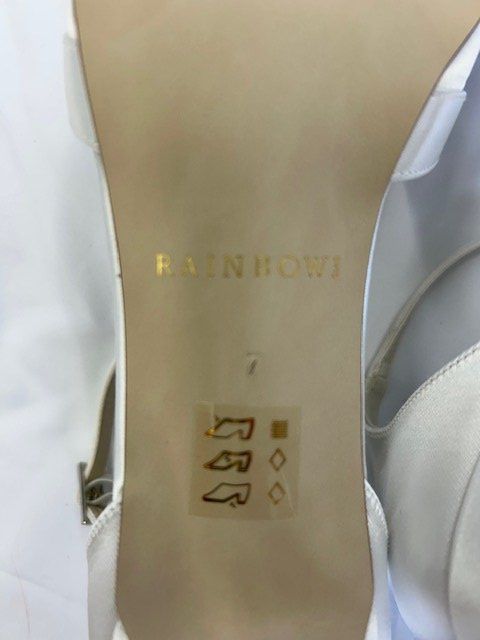 Rainbow Scarpe da donna: Brautschuh Anika von Rainbow Gr. 7 / 40 – Nuovo (secondo la descrizione) da Rothenburg venduto da stacostaco 2