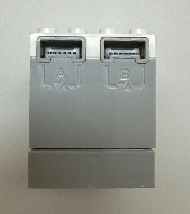 Lego Eisenbahn 9V Battery Box Powered Up Bluetooth HUB Kaufen auf Ricardo