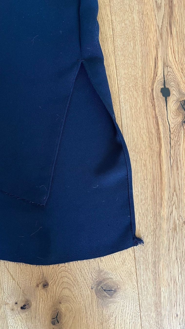 Cos Vestiti: Cos Kleid in navy, Gr. 36 – Usato da Volketswil venduto da Irkasha 1
