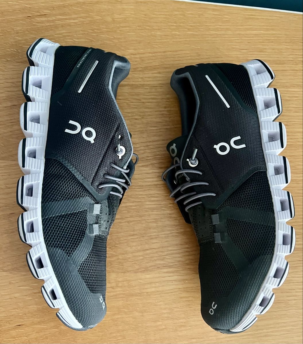 On Herrenschuhe: Chaussures de course ON Cloud noir taille 42 – Gebraucht aus Lausanne von Vracorama 3