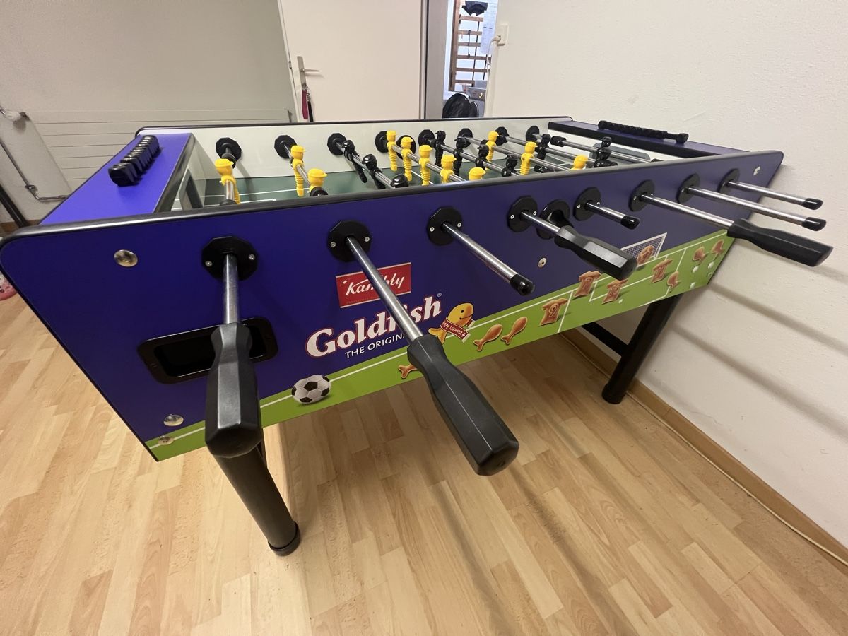 Jeux: Fussballtisch  – D'occasion à aadorf par keller2325 3