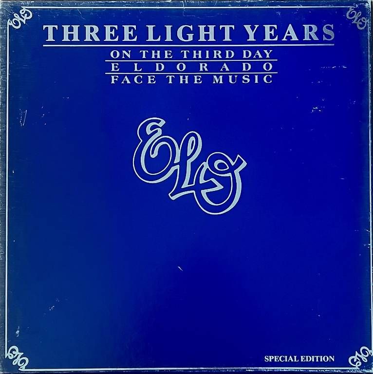 Dischi in vinile: ELECTRIC LIGHT ORCHESTRA - THREE LIGHT YEARS – Usato da Horw venduto da Belowzero0