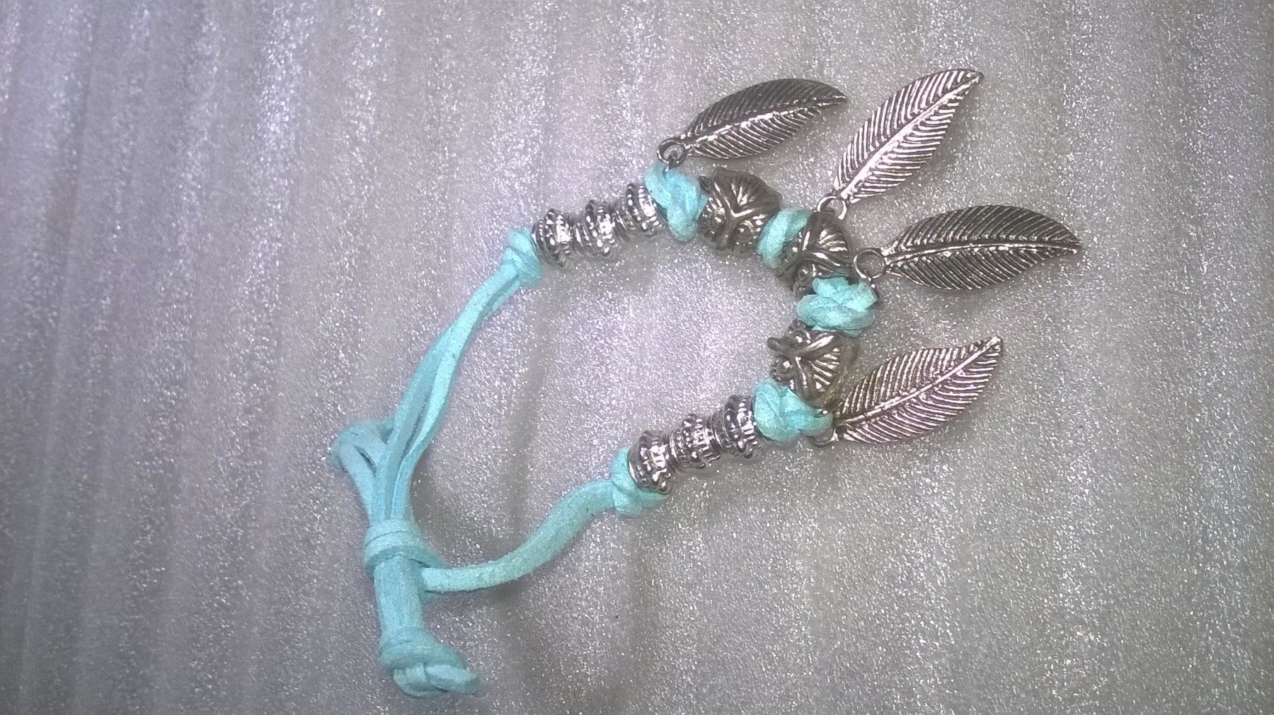 Bracelets: armband modeschmuck,,hellblau und silber farbe – Neuf (Voir description) à Basel par bijoutrie_4 3