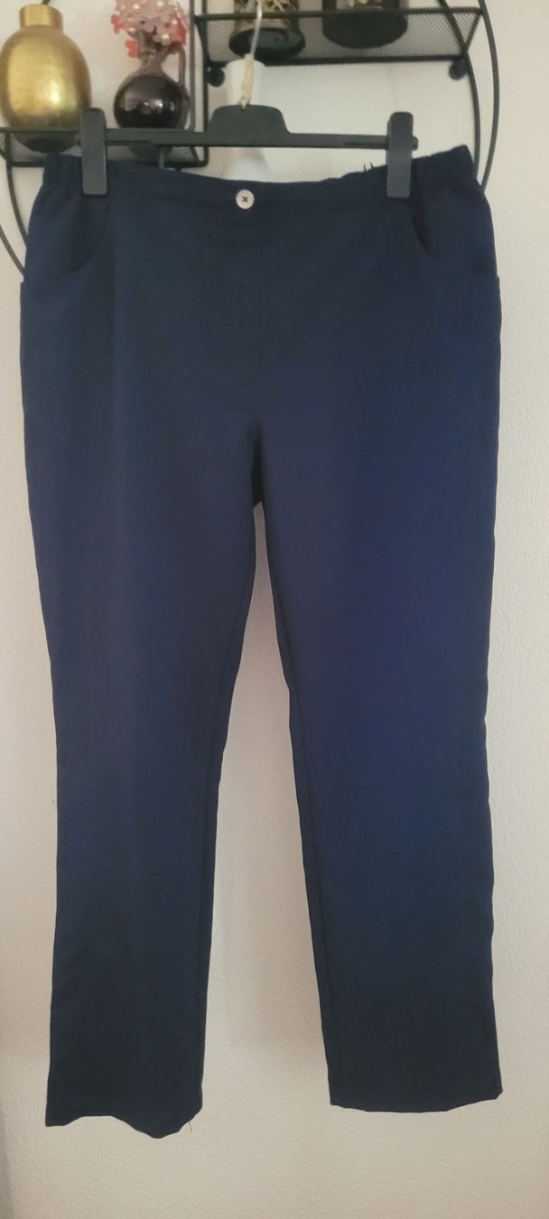 H&M Pantaloni: Pantalon H&M été  extra elastique taille 46/48 – Nuovo (secondo la descrizione) da Vevey venduto da x_y_f