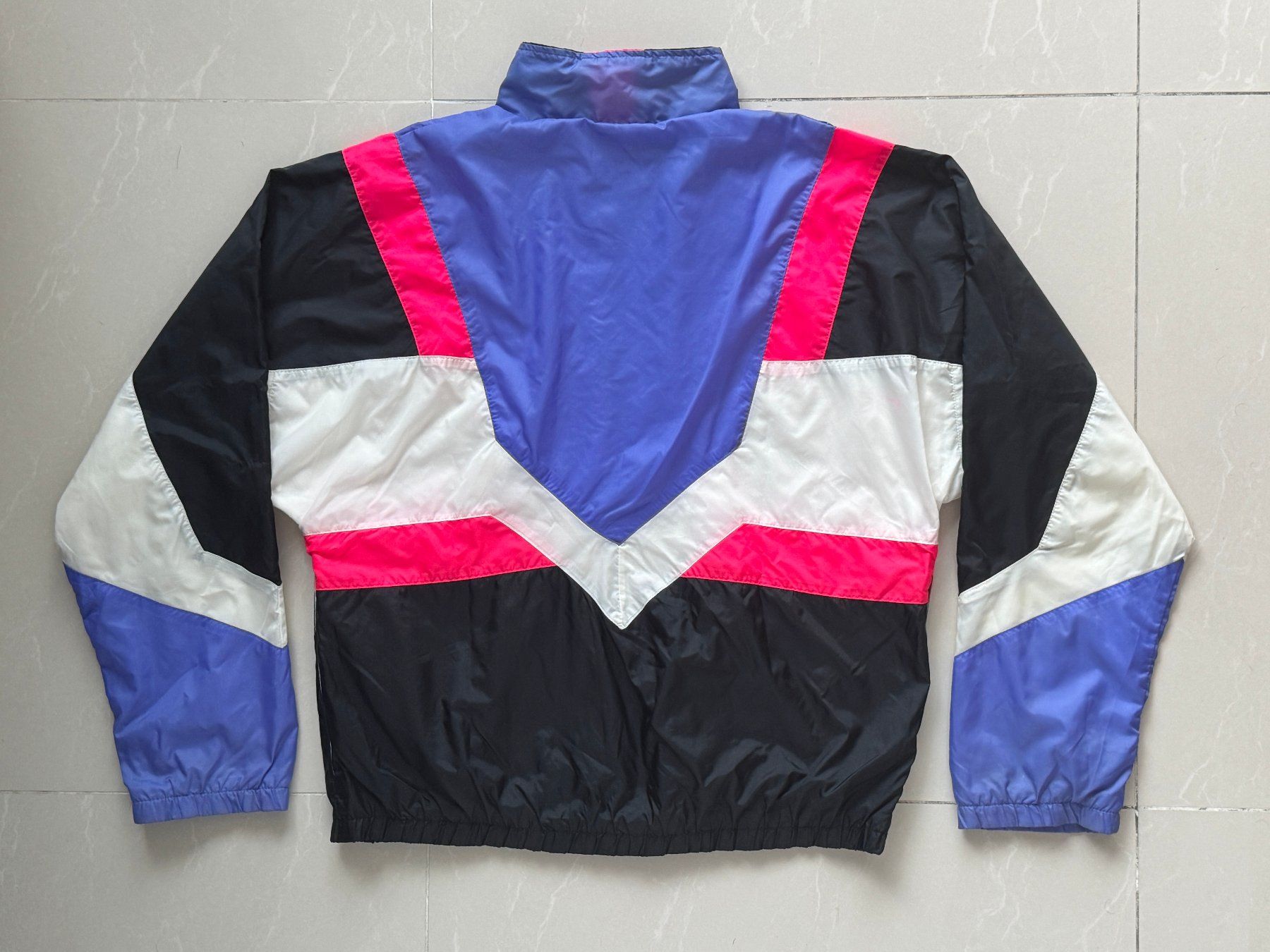 Nike Giacche: Original 80s Nike Windbreaker, Gr. S – Usato da Bern venduto da hoshone 1