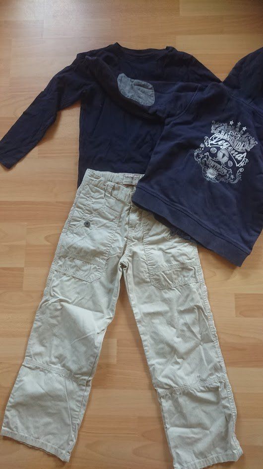 Lotti & Set di vestiti: Kleider-Set Kinder Freizeithose / Trekking Timberland 128 – Usato da Rheinau venduto da Nachtflug8