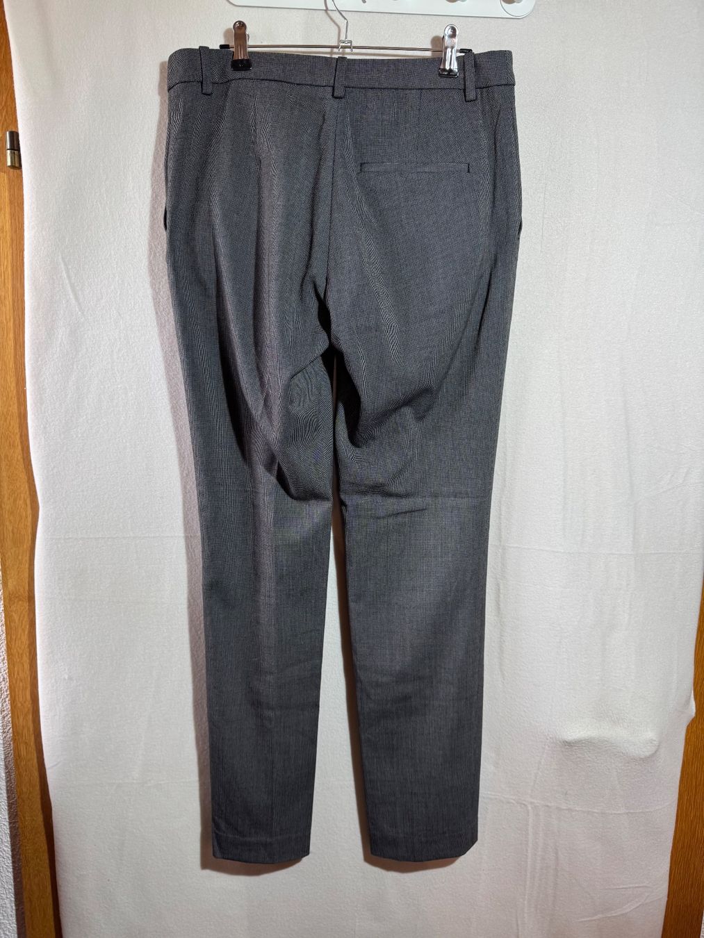 H&M Pantaloni: Stoff Hose von H&M Gr. 36 – Usato da Grosswangen venduto da second_hand_dress 4