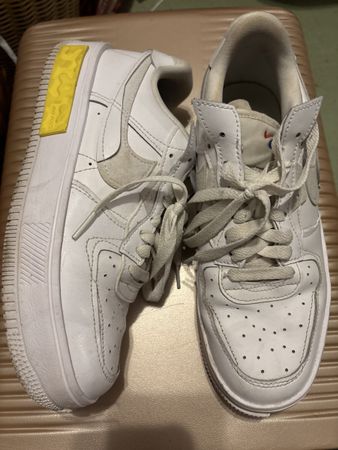 Nike air force 1 taille 40,5