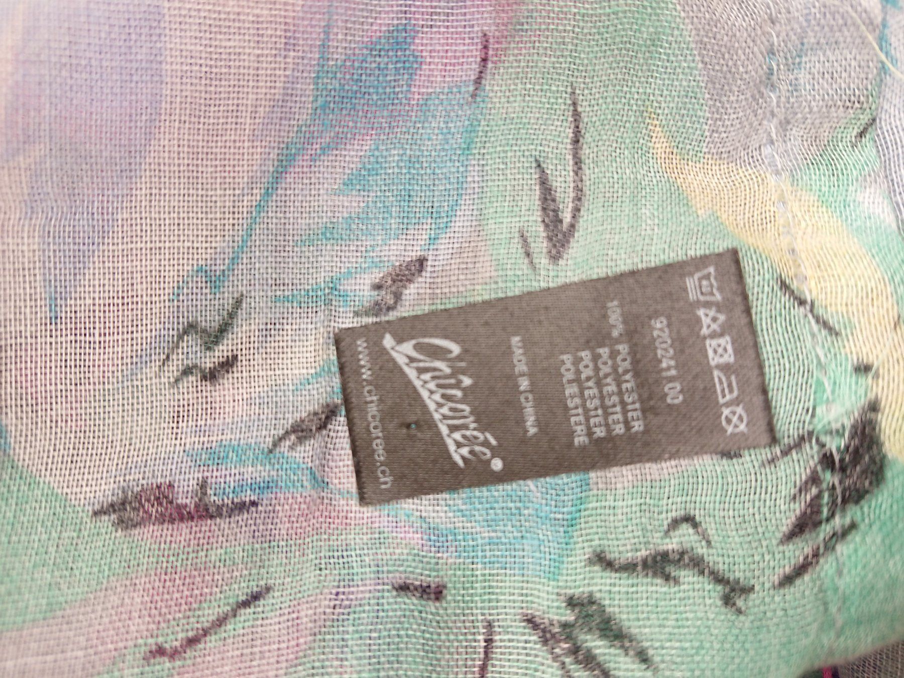 Foulard & Sciarpe: Damen Schal Chicorée ca. 50cm x 92cm Grau 100% Polyester – Usato da Hallau venduto da CHACLA 2