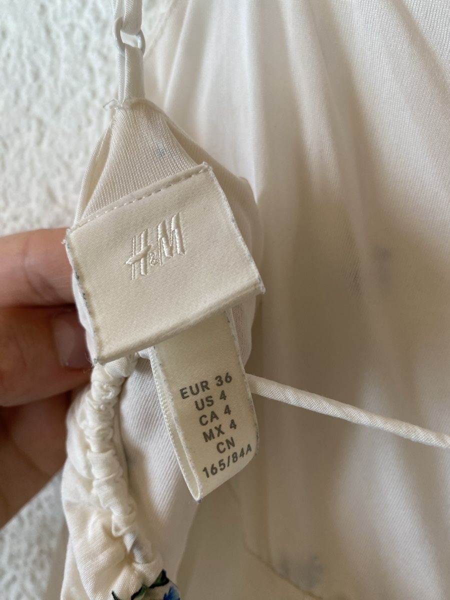 H&M Vestiti: Maxikleid mit Blume von H&M – Usato da Emmen venduto da Linda-Bachmann 2