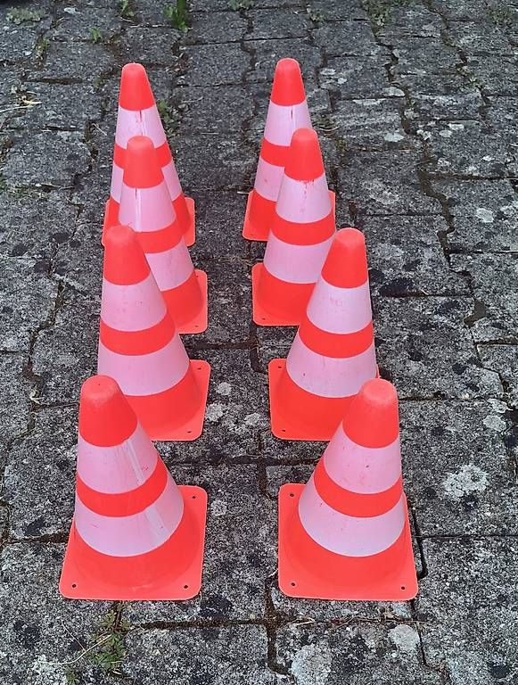 Sonstiges für das Kochen & Backen: Pilonen / Töggel – Gebraucht aus Zürich von kangi25 1