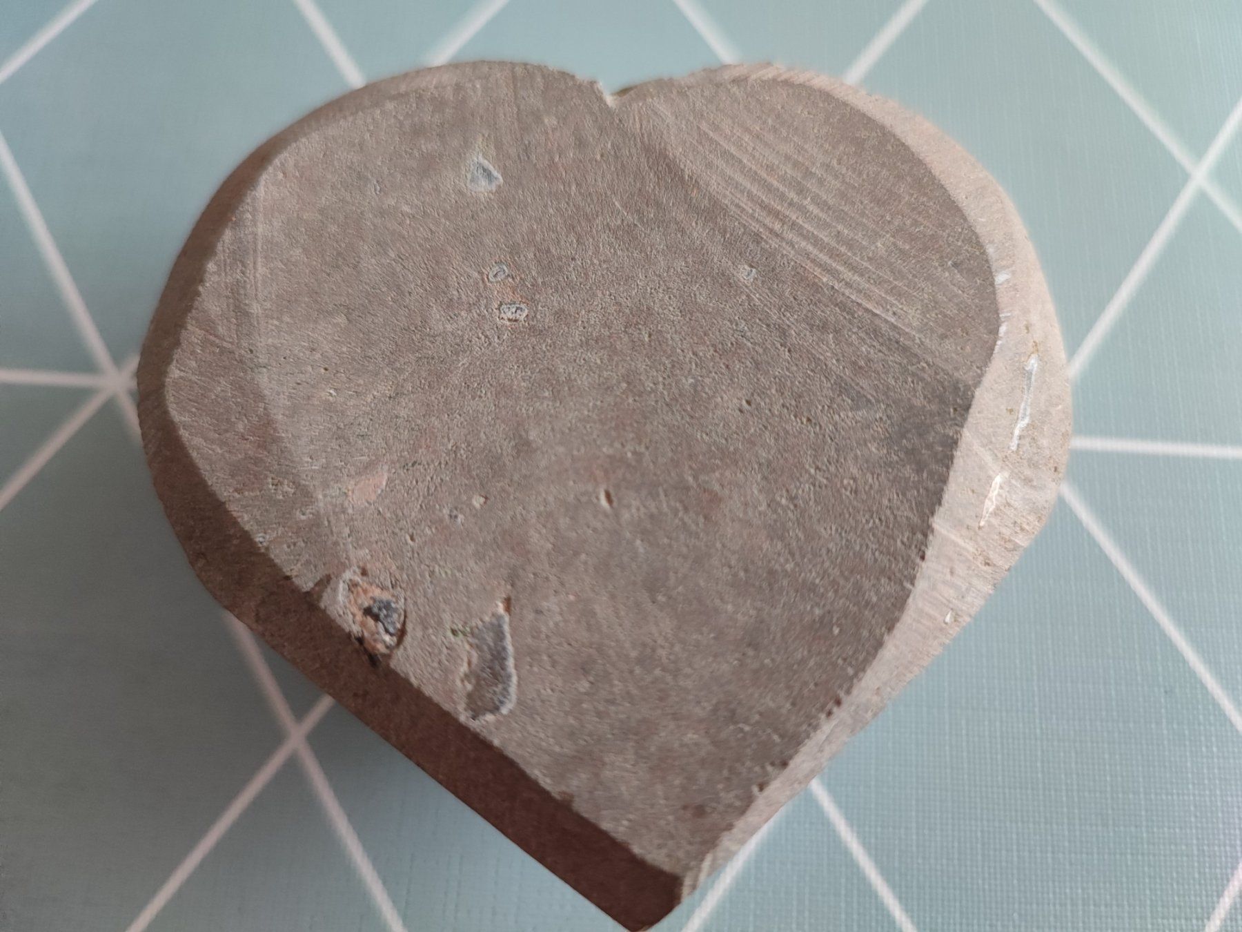 Minerali & Pietre curative: Amethyst Geode in Heart – Nuovo (secondo la descrizione) da Sursee venduto da Re.joy 1