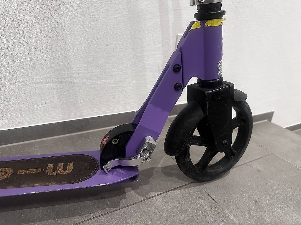 Veicoli per bambini: Violet micro Trotti – Usato da Hausen am Albis venduto da ysgem 2