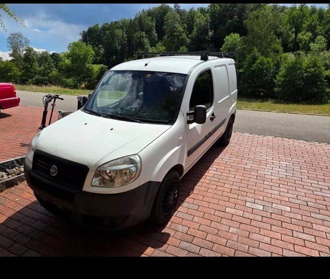 Fiat Autos: Fiat Doblo 1.4 8V – D'occasion à Kaltbach par sts.schweiz 2