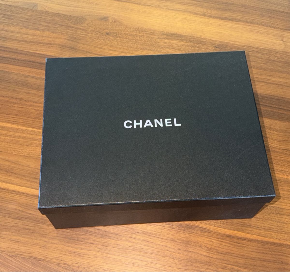 Chanel Sonstige Dekorationen & Accessoires: CHANEL large Box Black – Gebraucht aus Erlenbach ZH von topchick