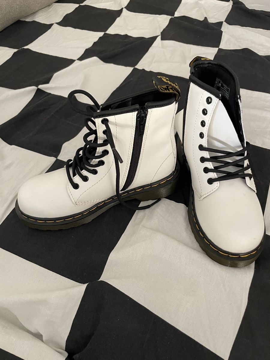Dr. Martens Scarpe da uomo: Dr. Martens Kinder Gr. 32 – Nuovo (secondo la descrizione) da Bern venduto da Lunaenlalu 4