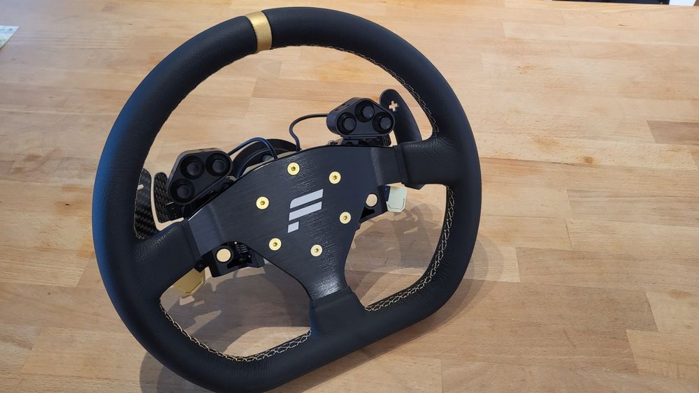 Fanatec Podium Lenkradkranz R300, Podium Hub, Paddle Module (Gebraucht ...