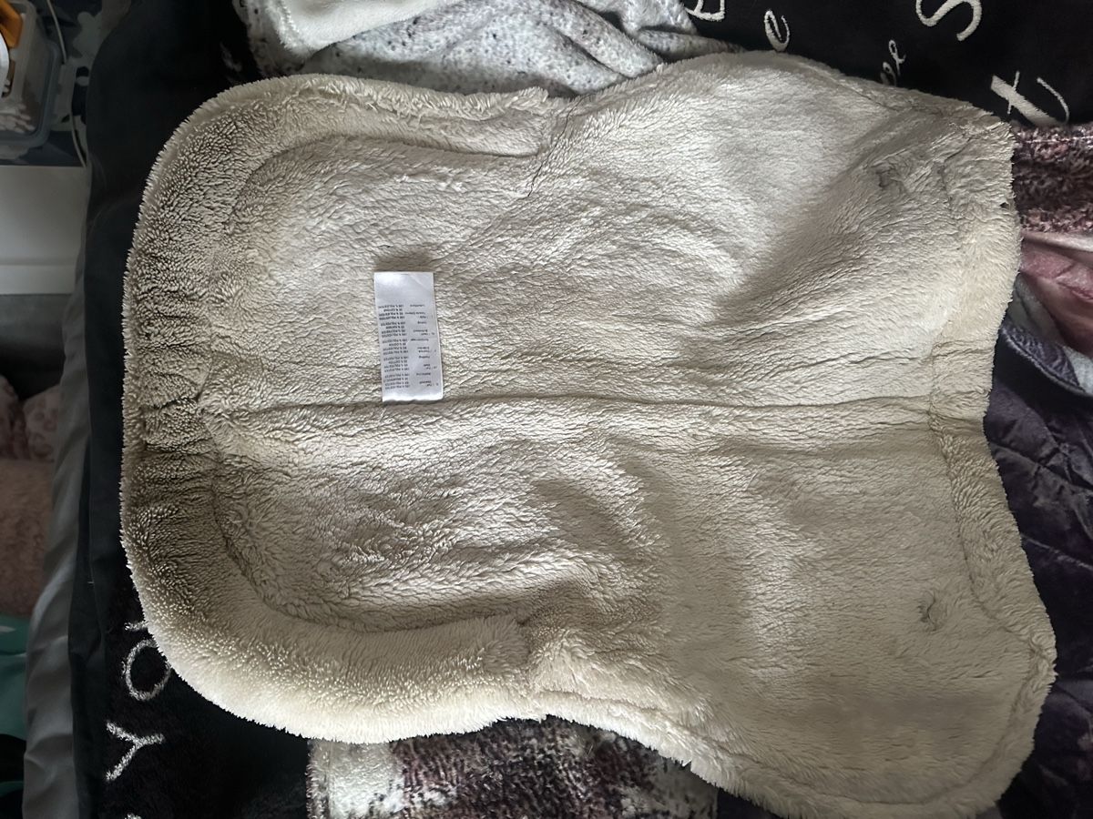 Decken & Deckenzubehör: Showmaster Teddyfleece-Sattelpad – Gebraucht aus Langenbruck von Sam_Kraft 1