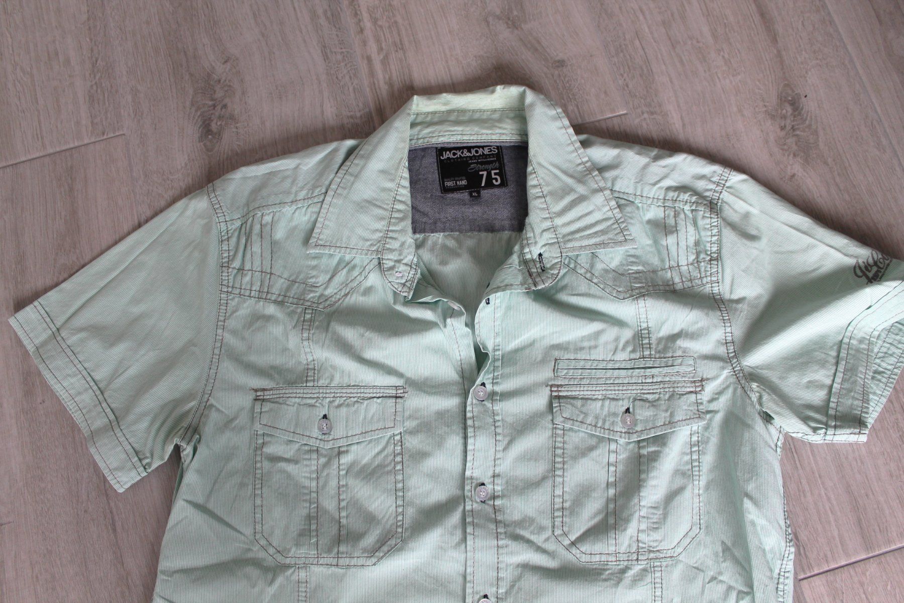 Kleiderpakete: Lot de 4 chemises taille L – Gebraucht aus Chez-le-Bart von jasse 5