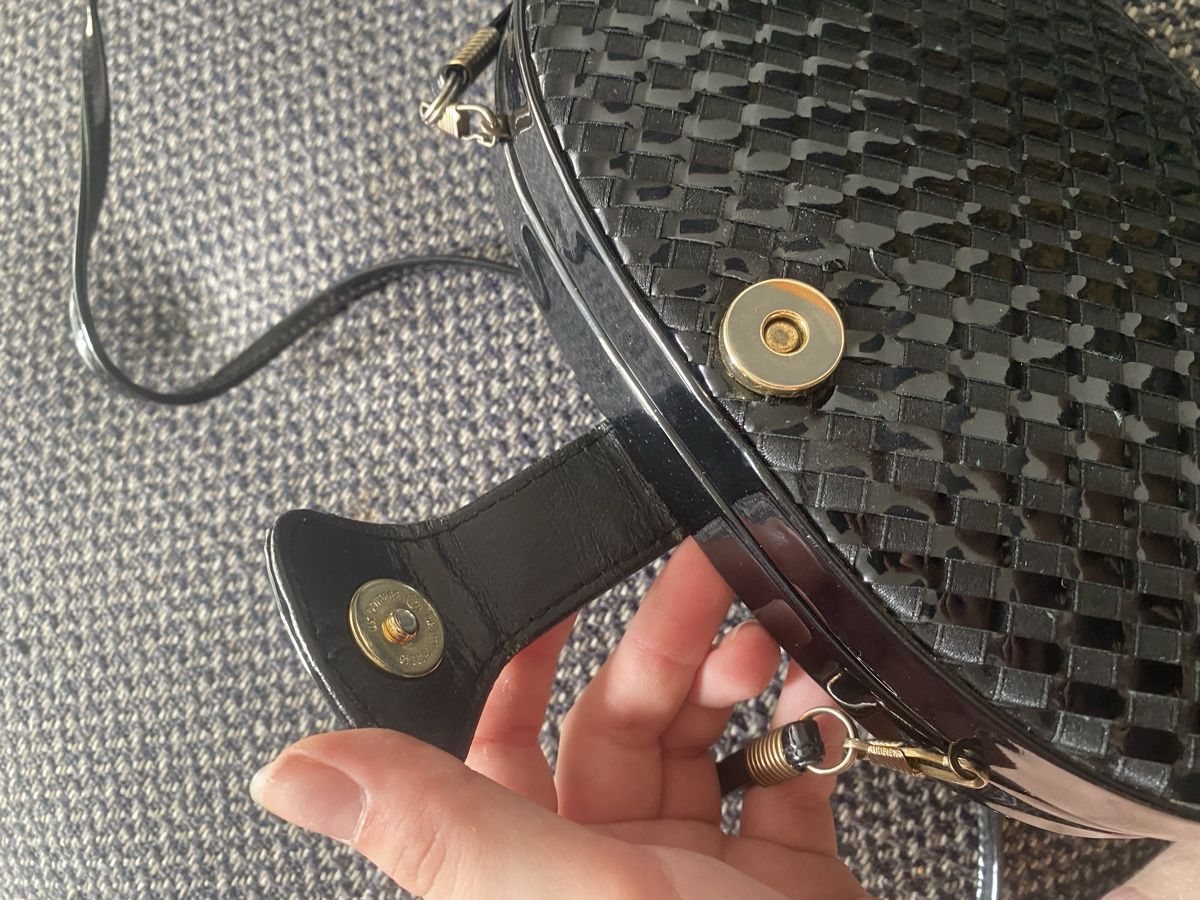 Borse da donna: Schwarze Lack-Clutch – Usato da Zürich venduto da mar_zn2k 3