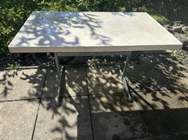 Outdoor-Tisch Firma "Stella"