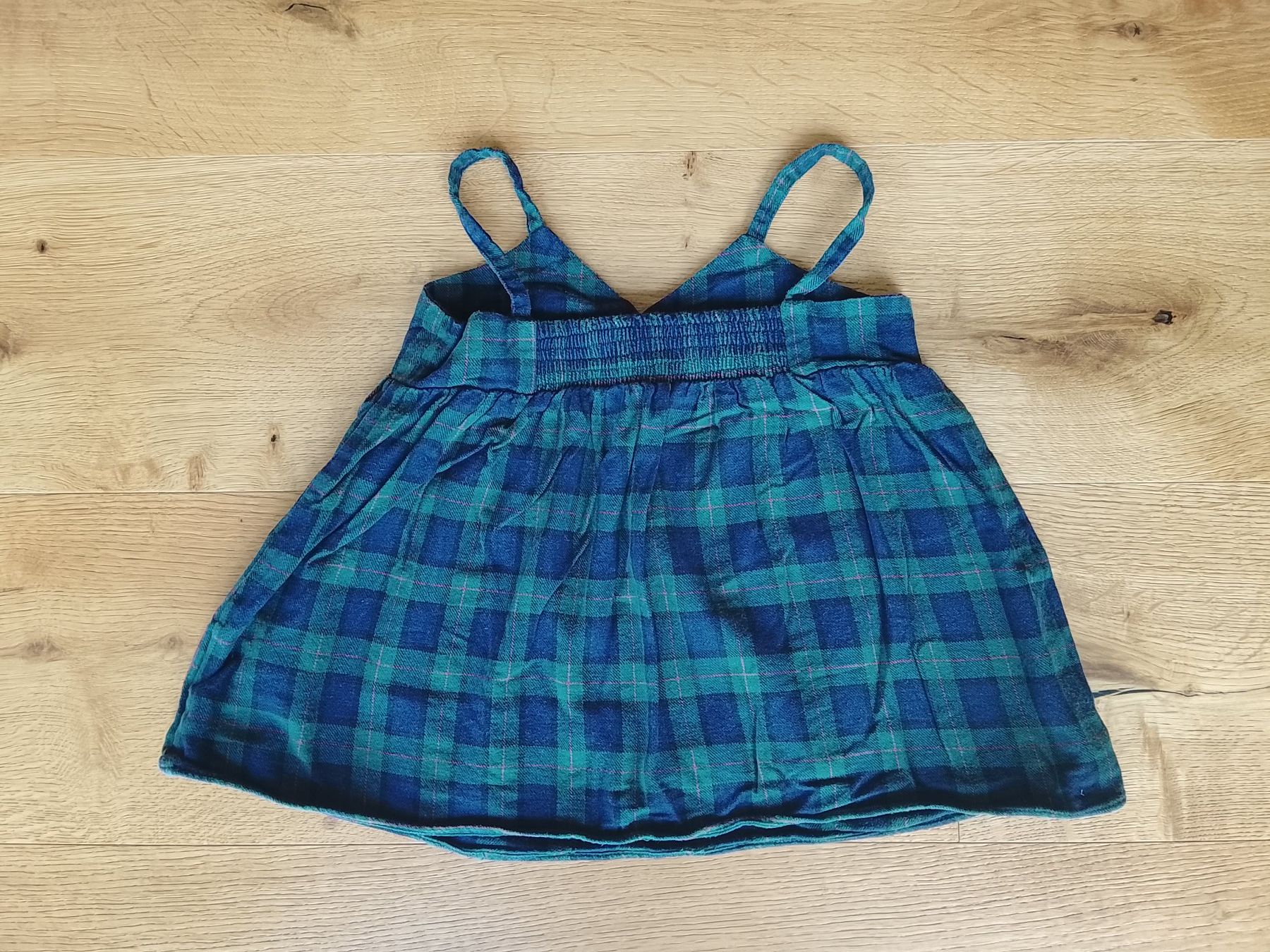 Blusen, T-Shirts & Tops: Top Gr.95cm – Gebraucht aus St. Gallen von Okonomyiaki 1