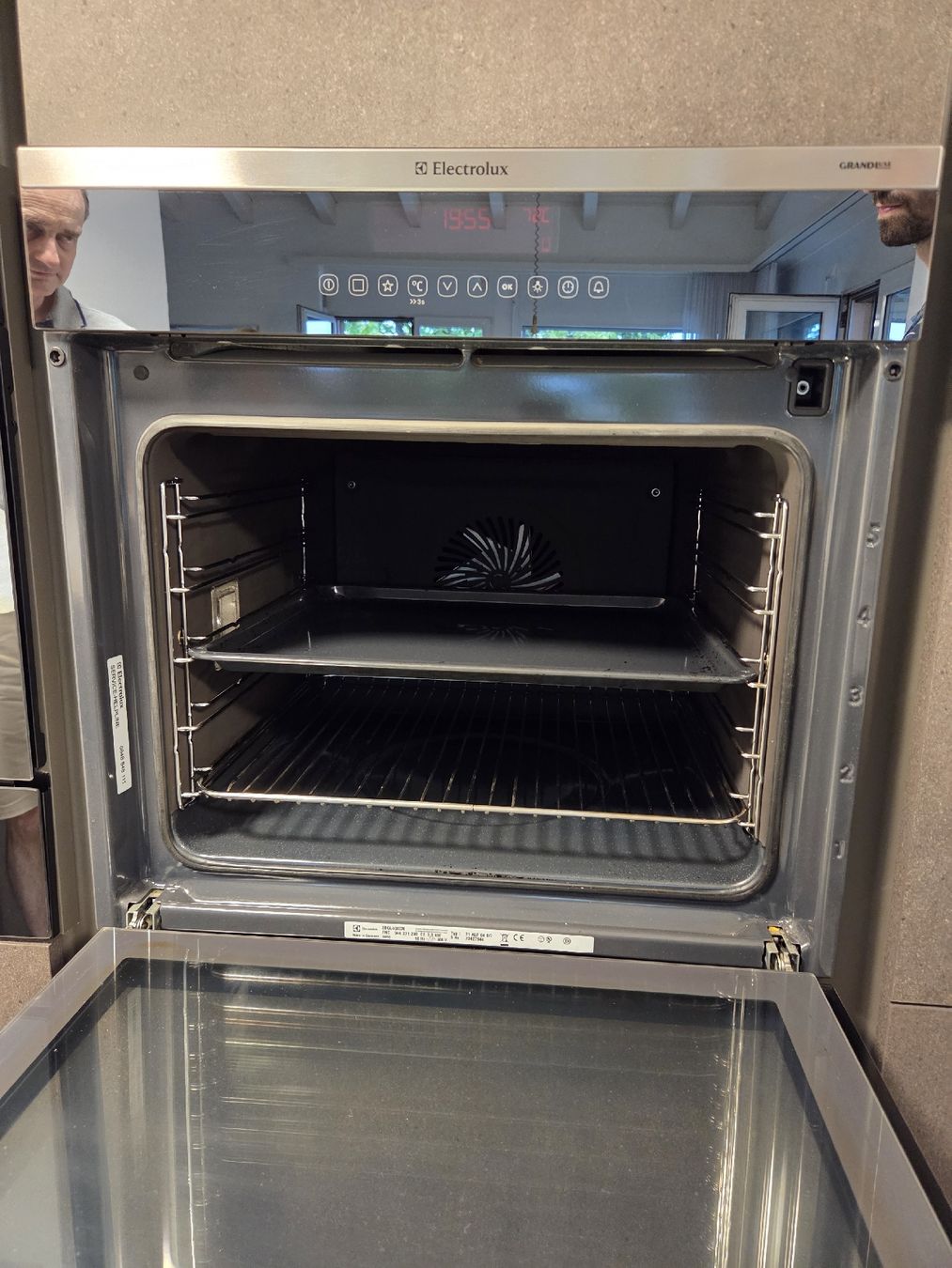 Electrolux Forni: Backofen Electrolux EBGL40XCN – Usato da Bülach venduto da cf96 1