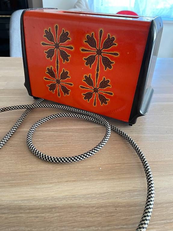 Küchengeräte: Funktionstüchtiger Retro Toaster – Gebraucht aus Arboldswil von son_h59c 2