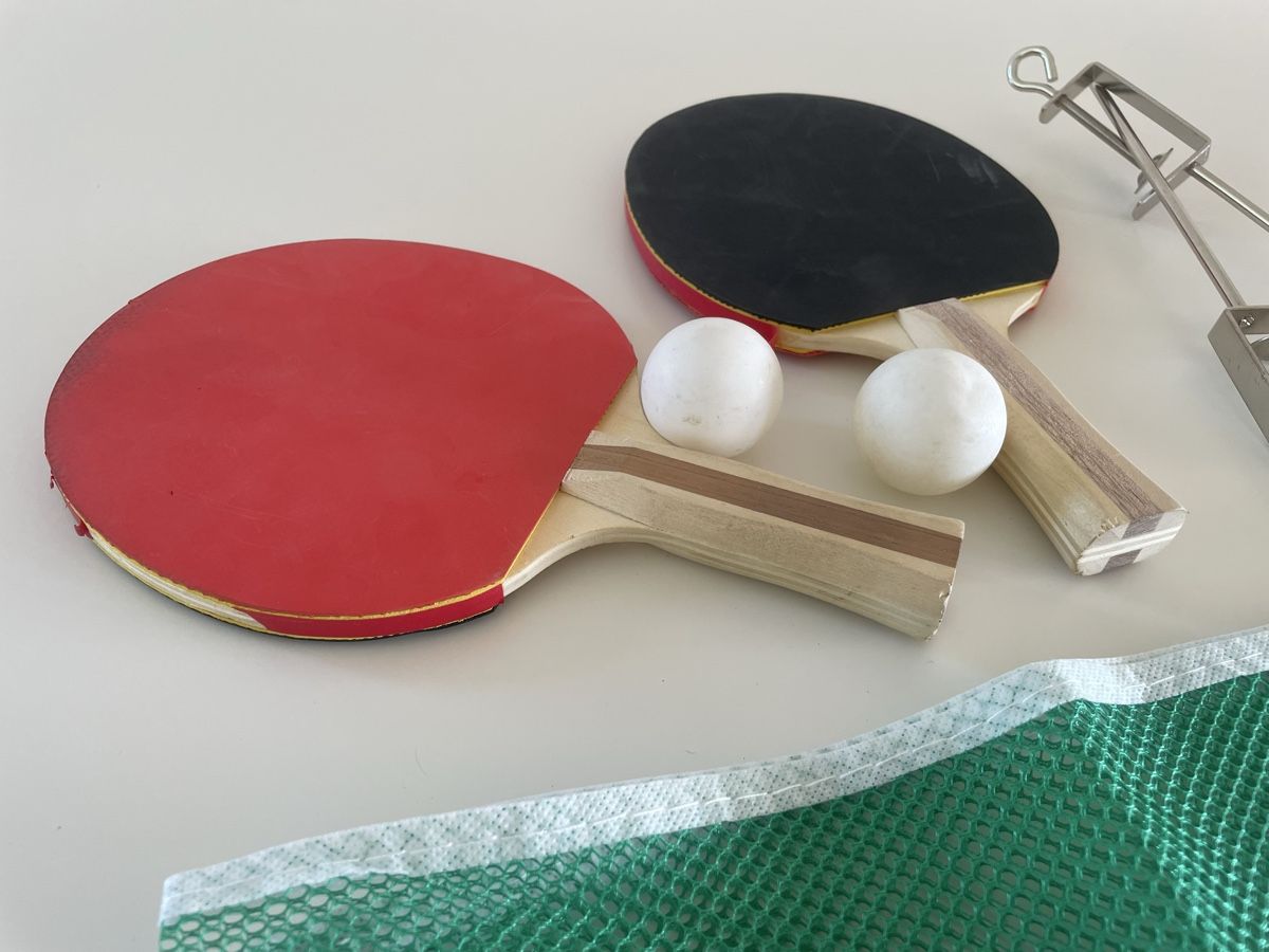 Racchette: Tischtennis Set 2 Schläger 2 Bälle Netz – Usato da Thalwil venduto da Andieg 1
