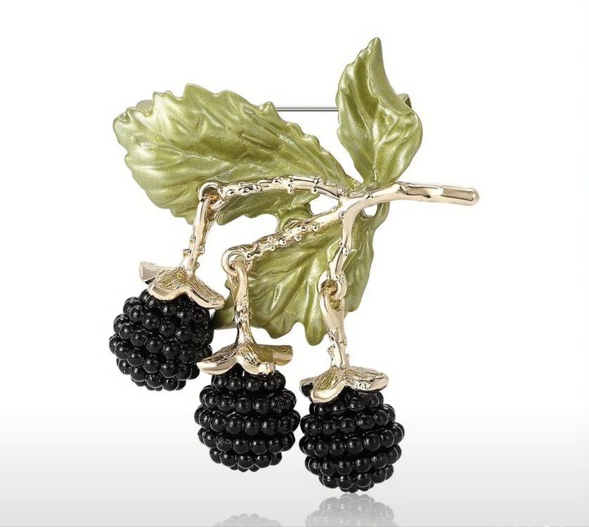 Broche Neuve Motif Lion - Couleur Noire Et Dorée, Bijou Fantaisie élégant, Jamais Portée